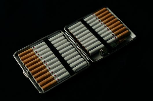 Dýmka vs. E-cigareta: Klíčové rozdíly v kouření a zdraví