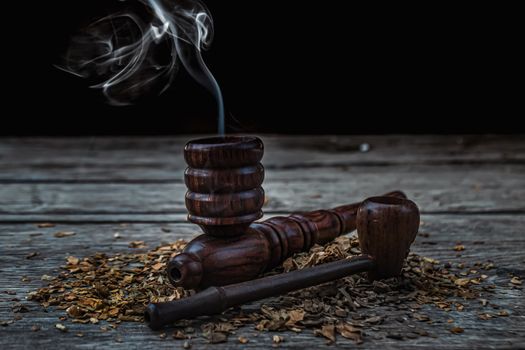 Vliv vlhkosti na chuť dýmkového tabáku: Průvodce skladováním
